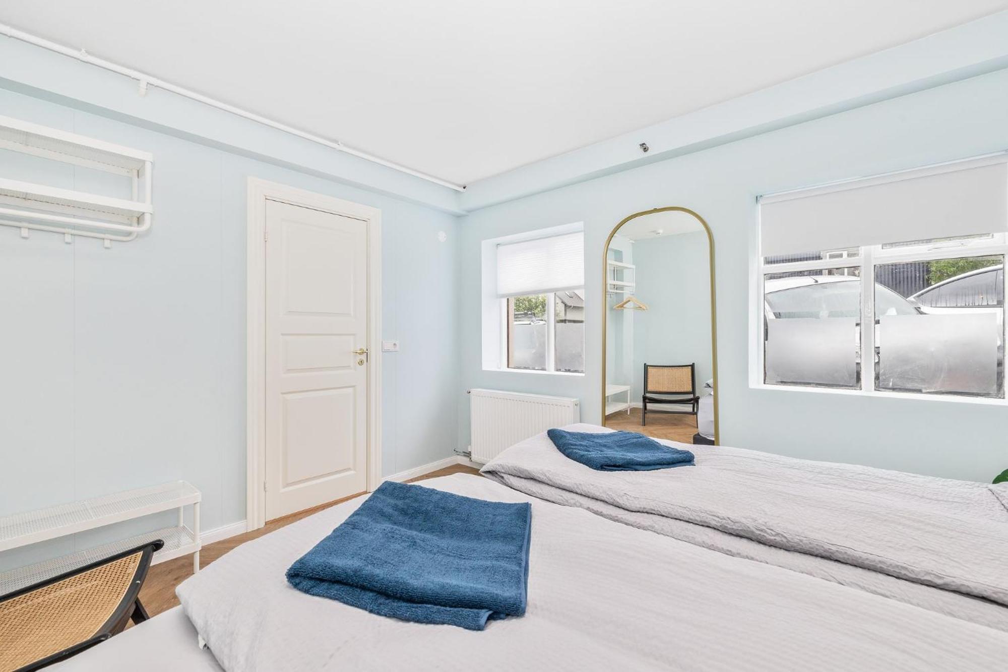 Downtown Baldursbra - Two Bedroom Apartment Reykjavik Luaran gambar