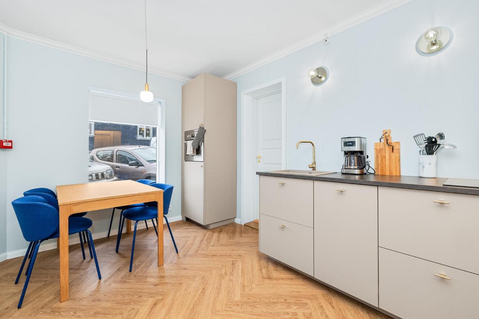 Downtown Baldursbra - Two Bedroom Apartment Reykjavik Luaran gambar